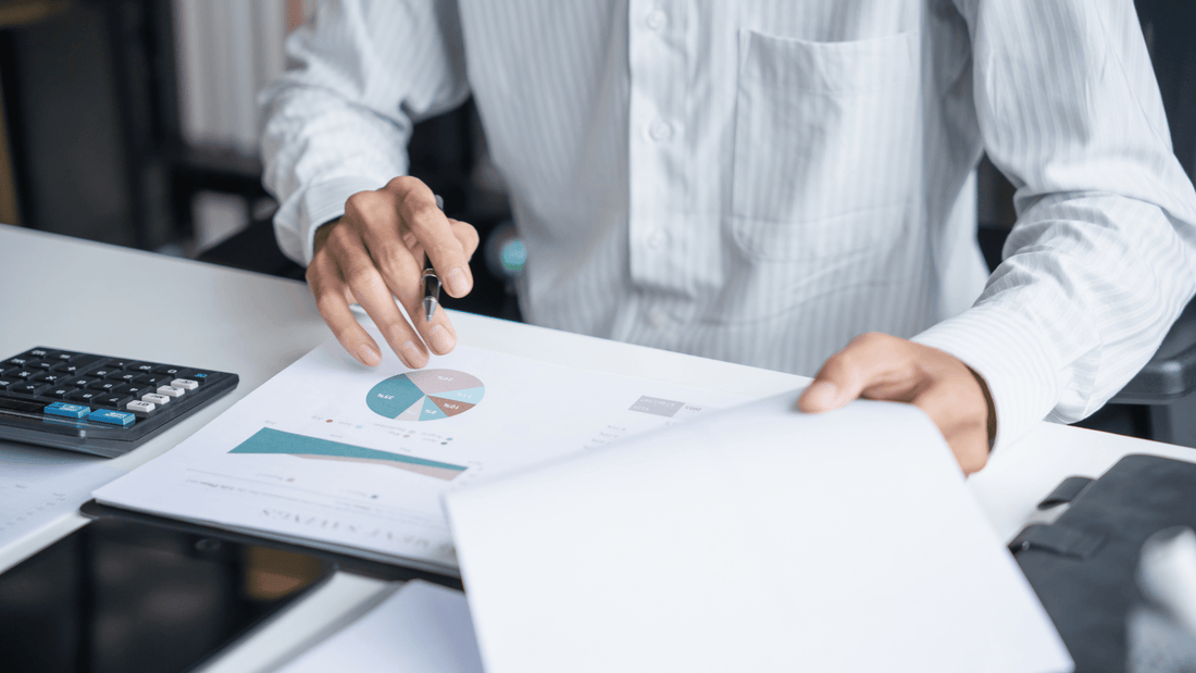 Employee, contractor or freelancer abroad: which is safer?