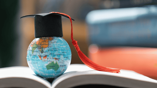 Changing course or university abroad: what paperwork can be affected?