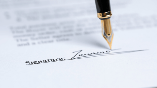 When should you use a solicitor, notary or apostille service?
